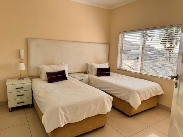 To Let 6 Bedroom Property for Rent in Bo Kaap Western Cape